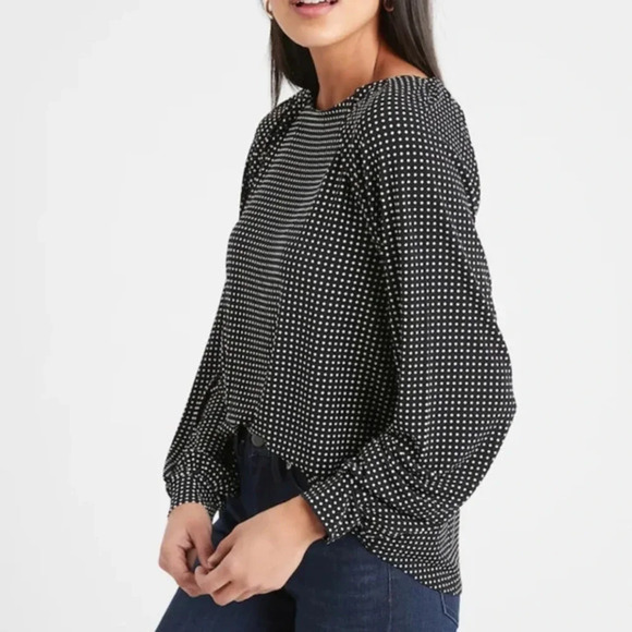 Banana Republic black print top - Picture 1 of 8
